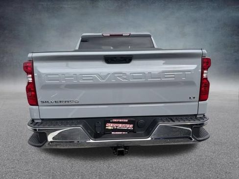 Used 2024 Chevrolet Silverado 1500 LT AWD/4WD image 8