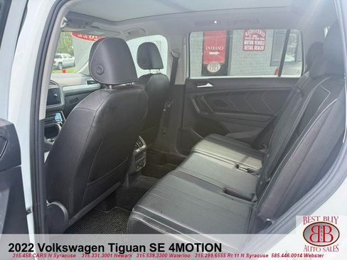 Used 2022 Volkswagen Tiguan SE AWD/4WD image 11
