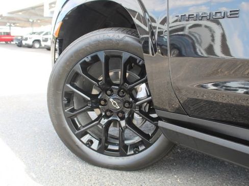 Used 2024 Chevrolet Tahoe High Country w/ Advanced Technology Package AWD/4WD image 14
