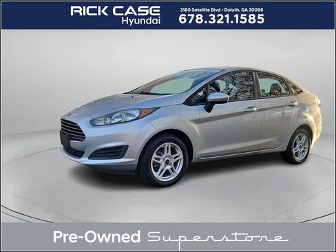 Used 2019 Ford Fiesta SE image 1