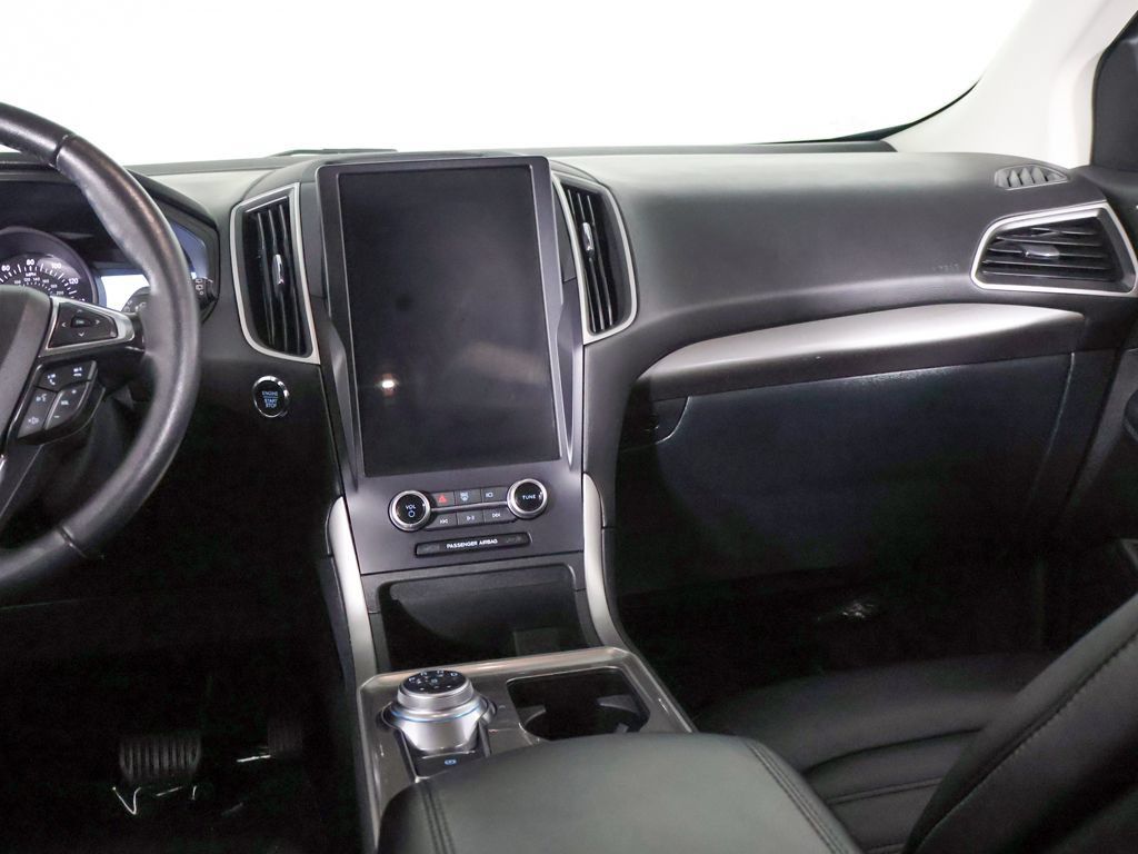 Used 2024 Ford Edge SEL w/ Convenience Package AWD/4WD image 33