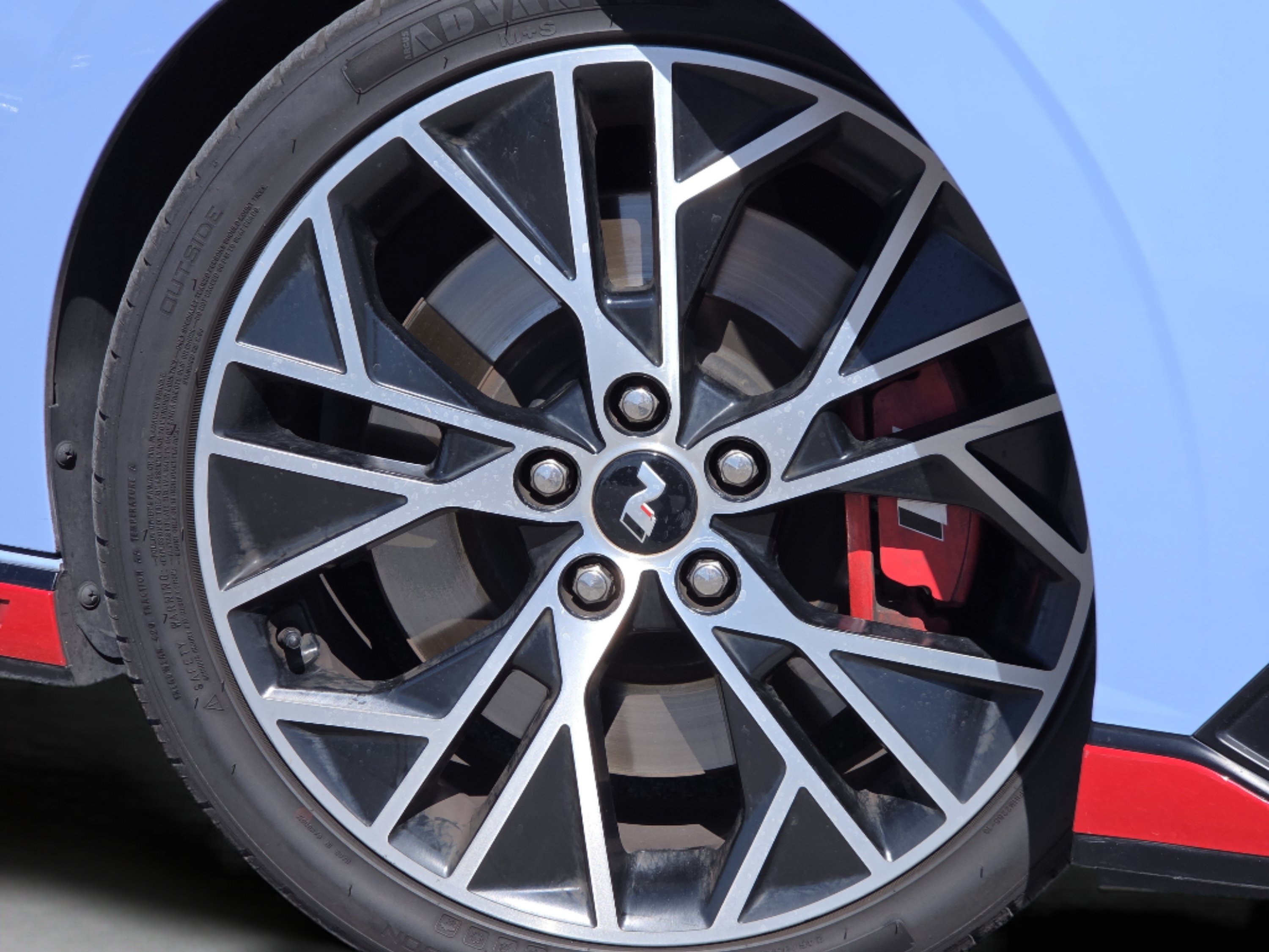 Used 2022 Hyundai Elantra N FWD image 17