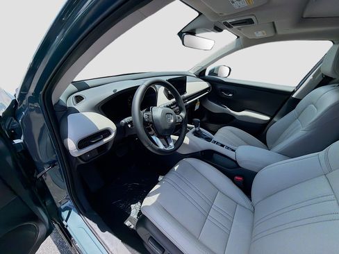 New 2026 Honda HR-V EX-L image 9