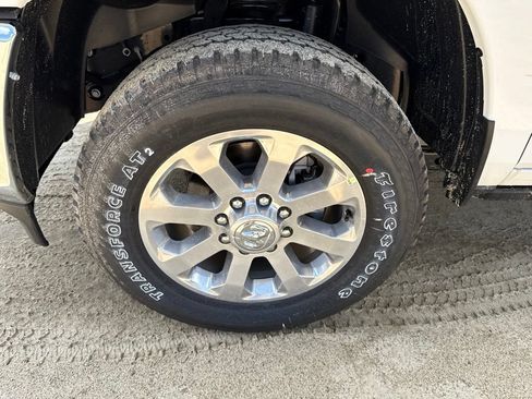 New 2026 RAM 2500 Laramie AWD/4WD image 9