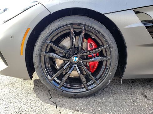 New 2026 BMW Z4 M40i w/ Premium Package image 12