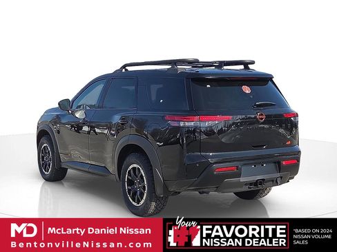 New 2026 Nissan Pathfinder Rock Creek image 4
