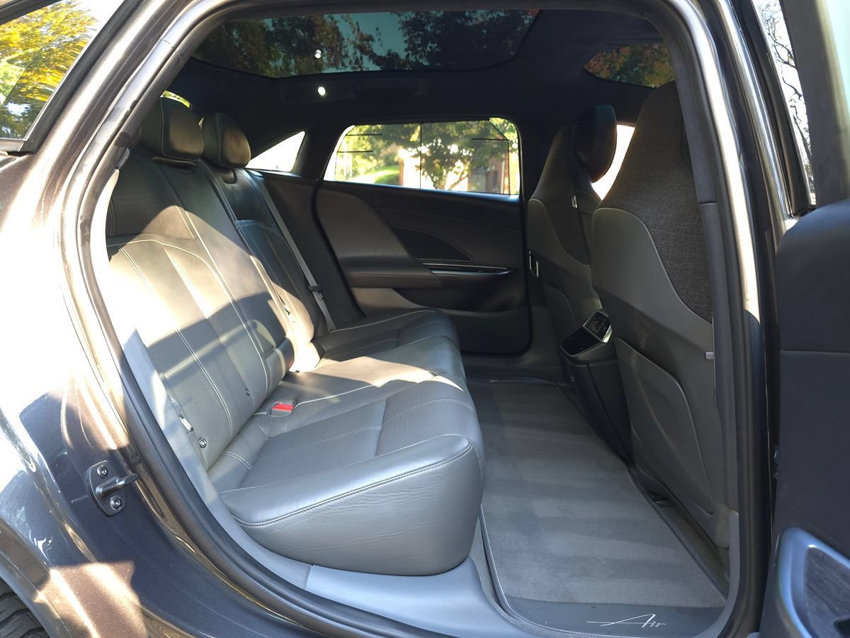 Used 2022 Lucid Air Grand Touring AWD/4WD image 21