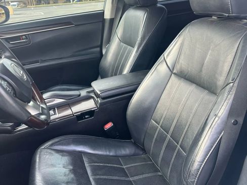 Used 2017 Lexus ES 350 w/ Luxury Package image 18