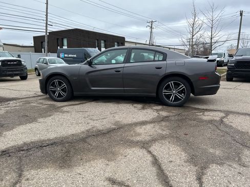 Used 2014 Dodge Charger R/T image 29