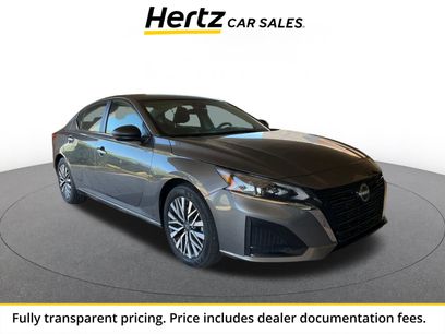 Used 2025 Nissan Altima 2.5 SV