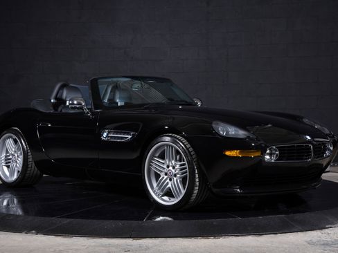 Used 2002 BMW Z8 image 4