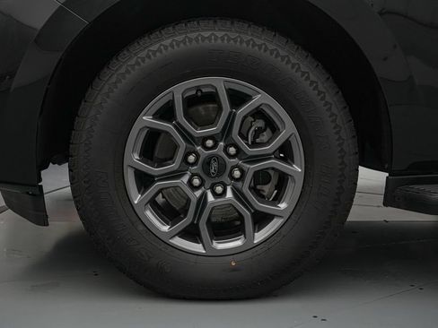 Certified 2025 Ford Expedition Max Active AWD/4WD image 11