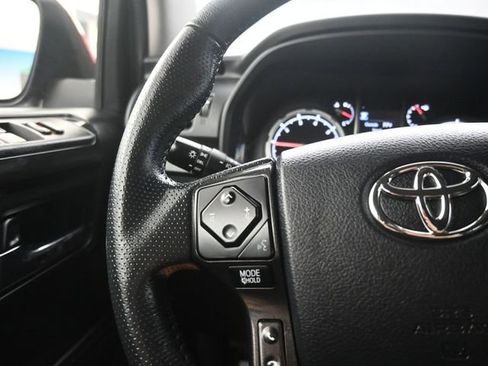 Used 2024 Toyota 4Runner TRD Off-Road image 15