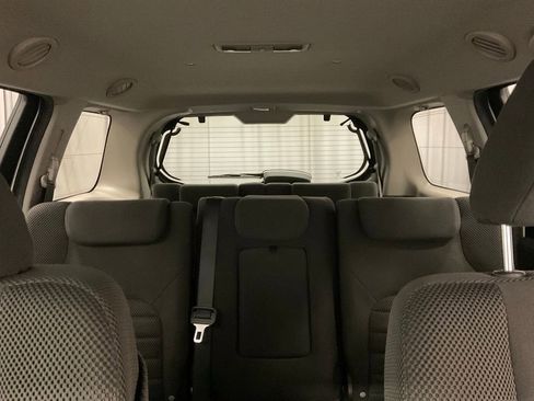 Used 2011 Nissan Pathfinder SV AWD/4WD image 23