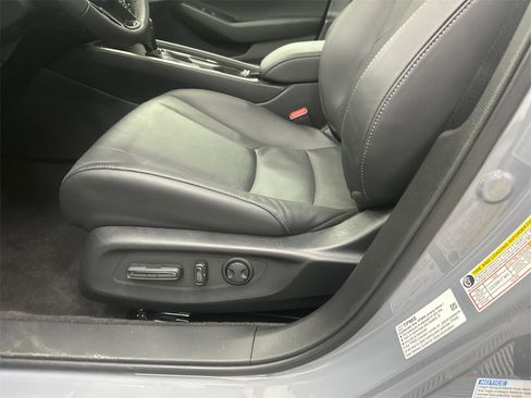 Used 2025 Honda Accord EX-L image 10