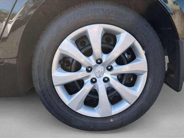 New 2027 Toyota Corolla LE FWD image 10