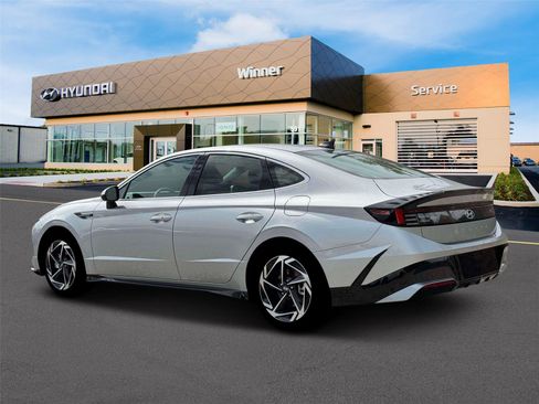 New 2026 Hyundai Sonata SEL FWD image 23
