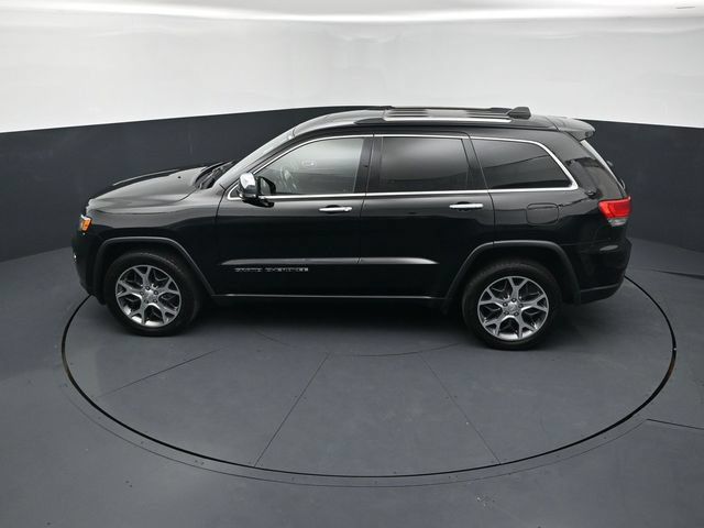 Used 2019 Jeep Grand Cherokee Limited AWD/4WD image 15