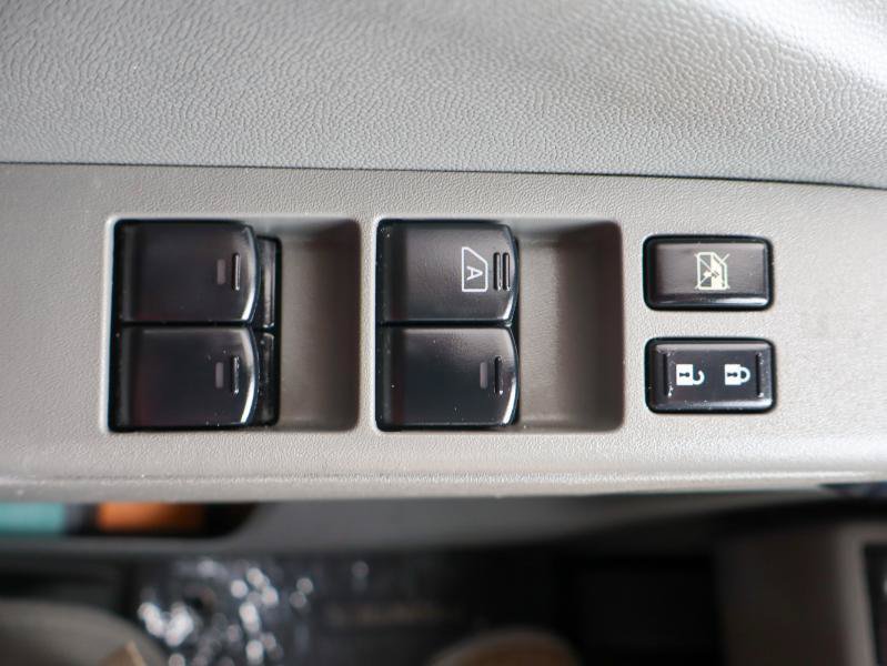 Used 2020 Nissan Frontier SV RWD image 22
