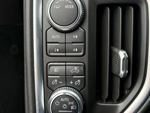 Used 2021 GMC Sierra 1500 AT4 w/ AT4 Value Package image 21