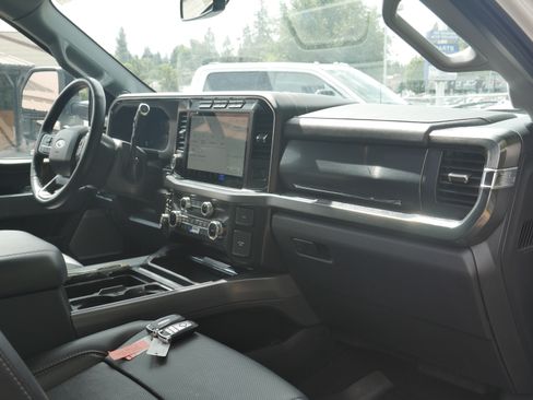 Certified 2024 Ford F350 Lariat w/ Lariat Ultimate Package AWD/4WD image 31