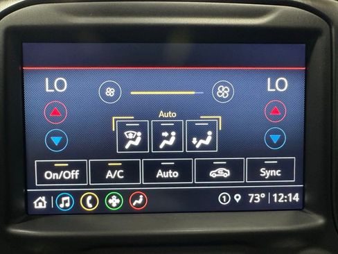 Used 2022 GMC Sierra 2500 AT4 image 32