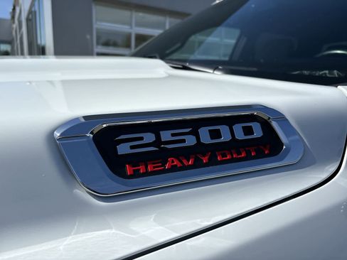 Certified 2024 RAM 2500 Big Horn AWD/4WD image 5