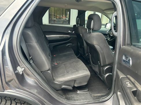 Used 2018 Dodge Durango SXT w/ 3rd Row Seating Group AWD/4WD image 19