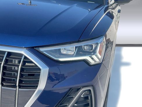 New 2025 Audi Q3 2.0T Premium image 11