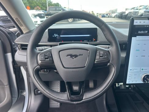 Certified 2025 Ford Mustang Mach-E Premium AWD/4WD image 27