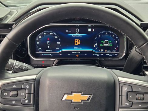 Used 2023 Chevrolet Silverado 1500 LT image 29