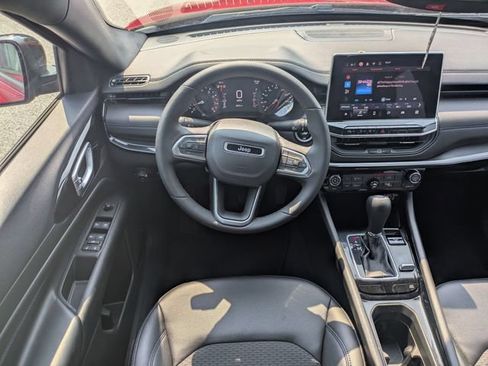 New 2026 Jeep Compass Latitude AWD/4WD image 28