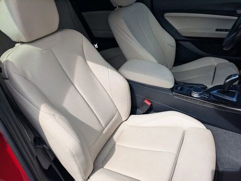 Used 2020 BMW 230i Convertible w/ M Sport Package image 32