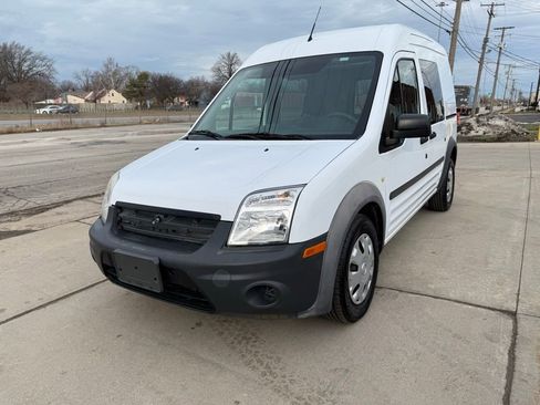 Used 2010 Ford Transit Connect XL image 1