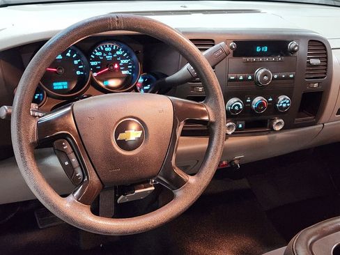 Used 2011 Chevrolet Silverado 1500 W/T image 42