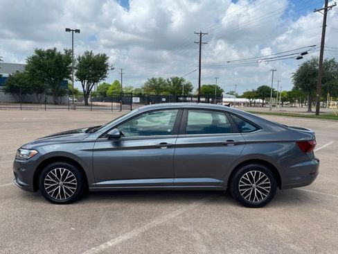 Used 2021 Volkswagen Jetta S image 3
