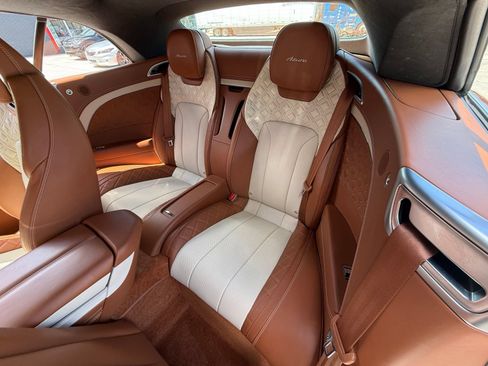 Used 2023 Bentley Continental GT Azure AWD/4WD image 46