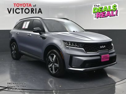 Used 2022 Kia Sorento EX w/ Panoramic Sunroof Package