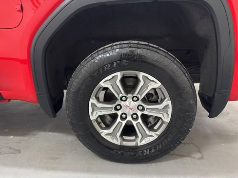 Used 2019 GMC Sierra 1500 SLT image 65