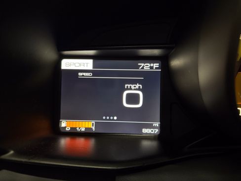 Used 2016 Ferrari 488 GTB image 4