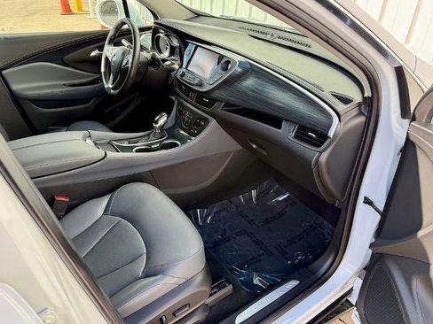 Used 2020 Buick Envision Essence image 18