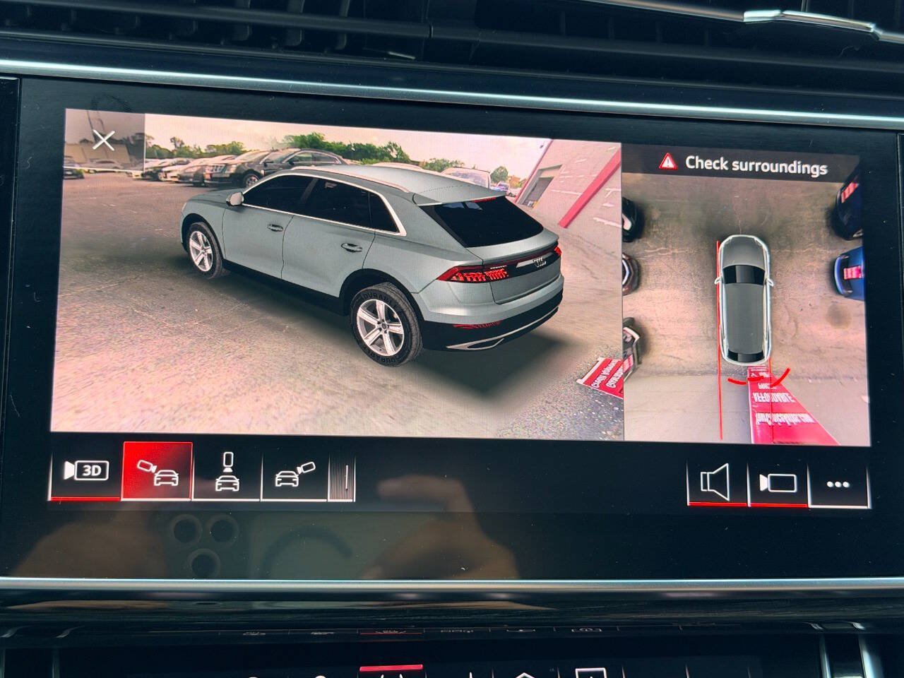 Used 2019 Audi Q8 Premium Plus w/ Premium Plus AWD/4WD image 44