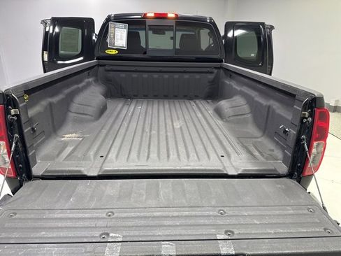 Used 2008 Nissan Frontier SE w/ Power Pkg image 20