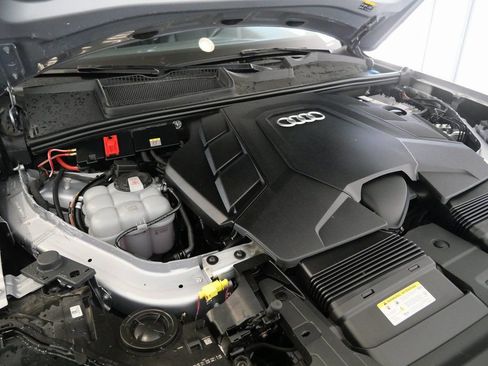 Used 2022 Audi Q7 3.0T Premium Plus image 9
