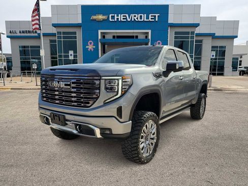 Used 2023 GMC Sierra 1500 Denali Ultimate image 1
