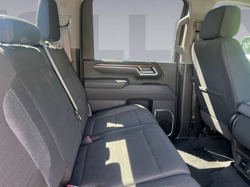 Used 2025 Chevrolet Silverado 2500 LT w/ Convenience Package AWD/4WD image 18