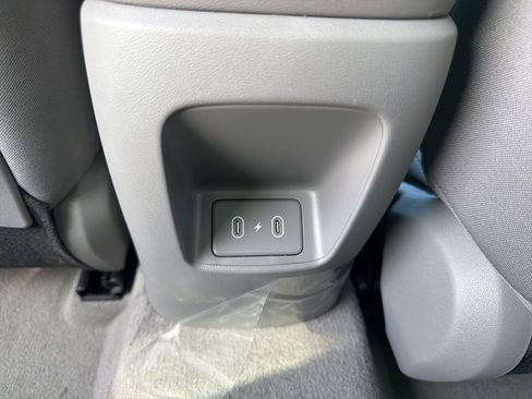 New 2025 Hyundai Elantra SEL FWD image 14