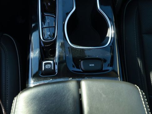 Used 2023 Buick Envision Essence image 21