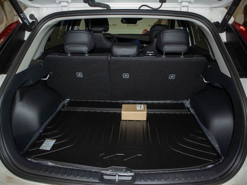 New 2023 Kia Niro Wave image 25