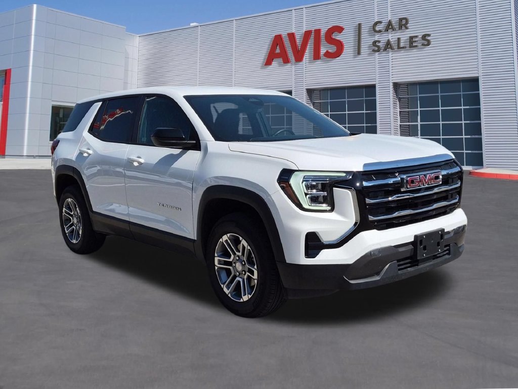 Used 2026 GMC Terrain Elevation AWD/4WD image 3